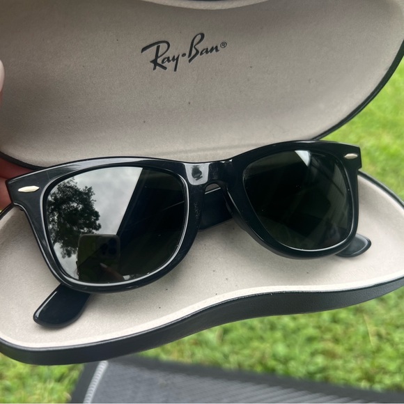 VINTAGE Ray Ban B&L 5022 Classic Wayfarer Sunglasses in Black Ebony - Picture 4 of 9
